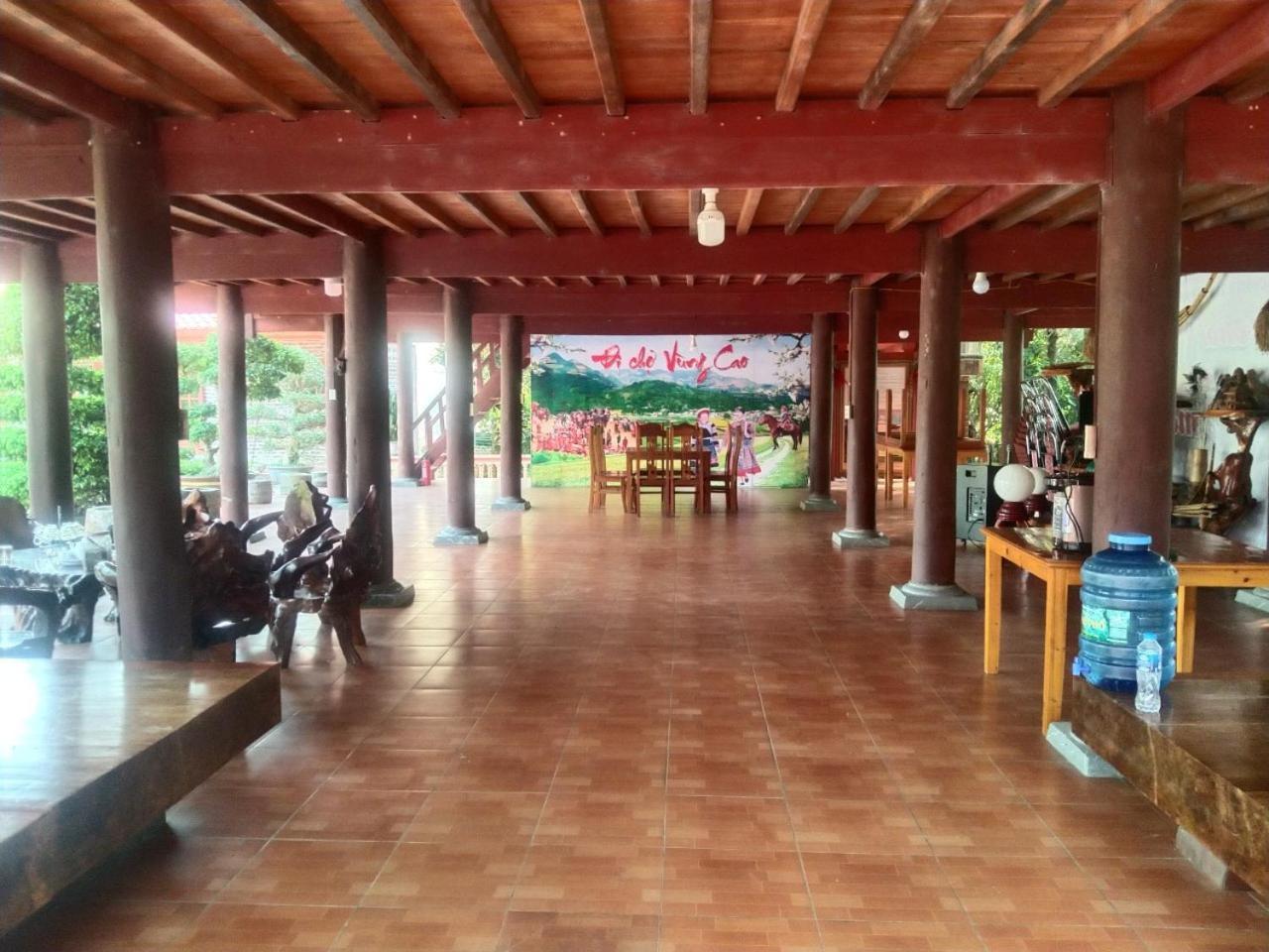 A Lin Homestay Bac Ha Buitenkant foto