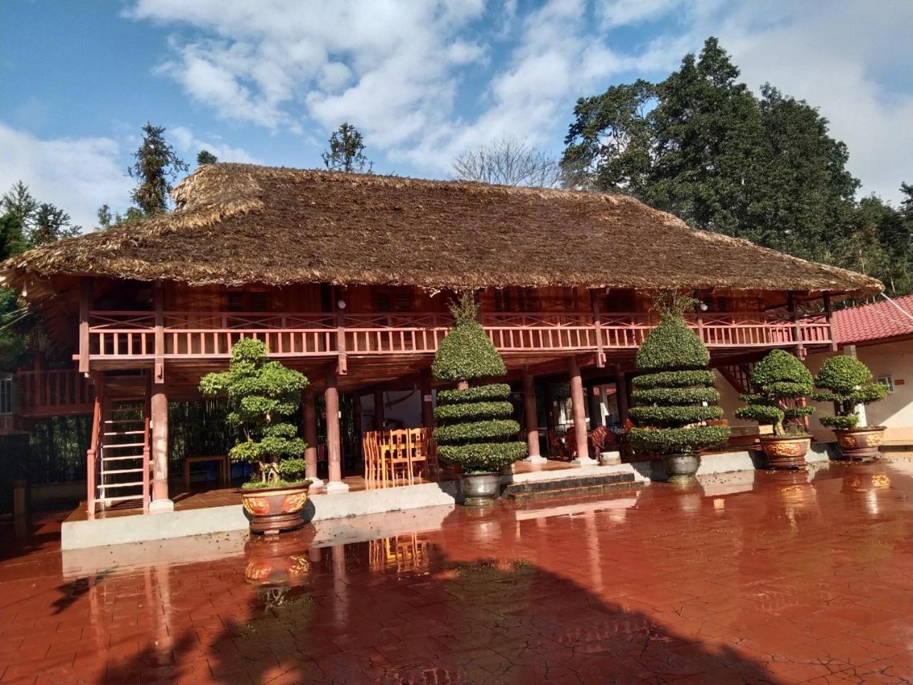 A Lin Homestay Bac Ha Buitenkant foto