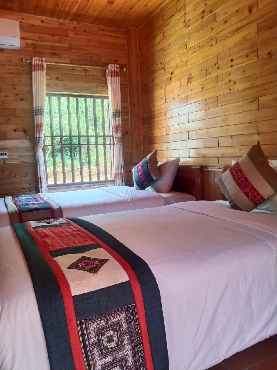 A Lin Homestay Bac Ha Buitenkant foto